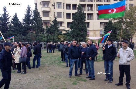 Milli Şuranın mitinqi təxirə salındı